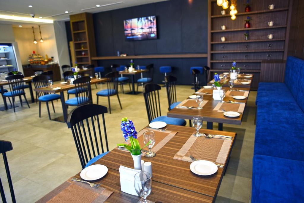 דובאי Kingsgate Al Jaddaf Hotel By Millennium מראה חיצוני תמונה