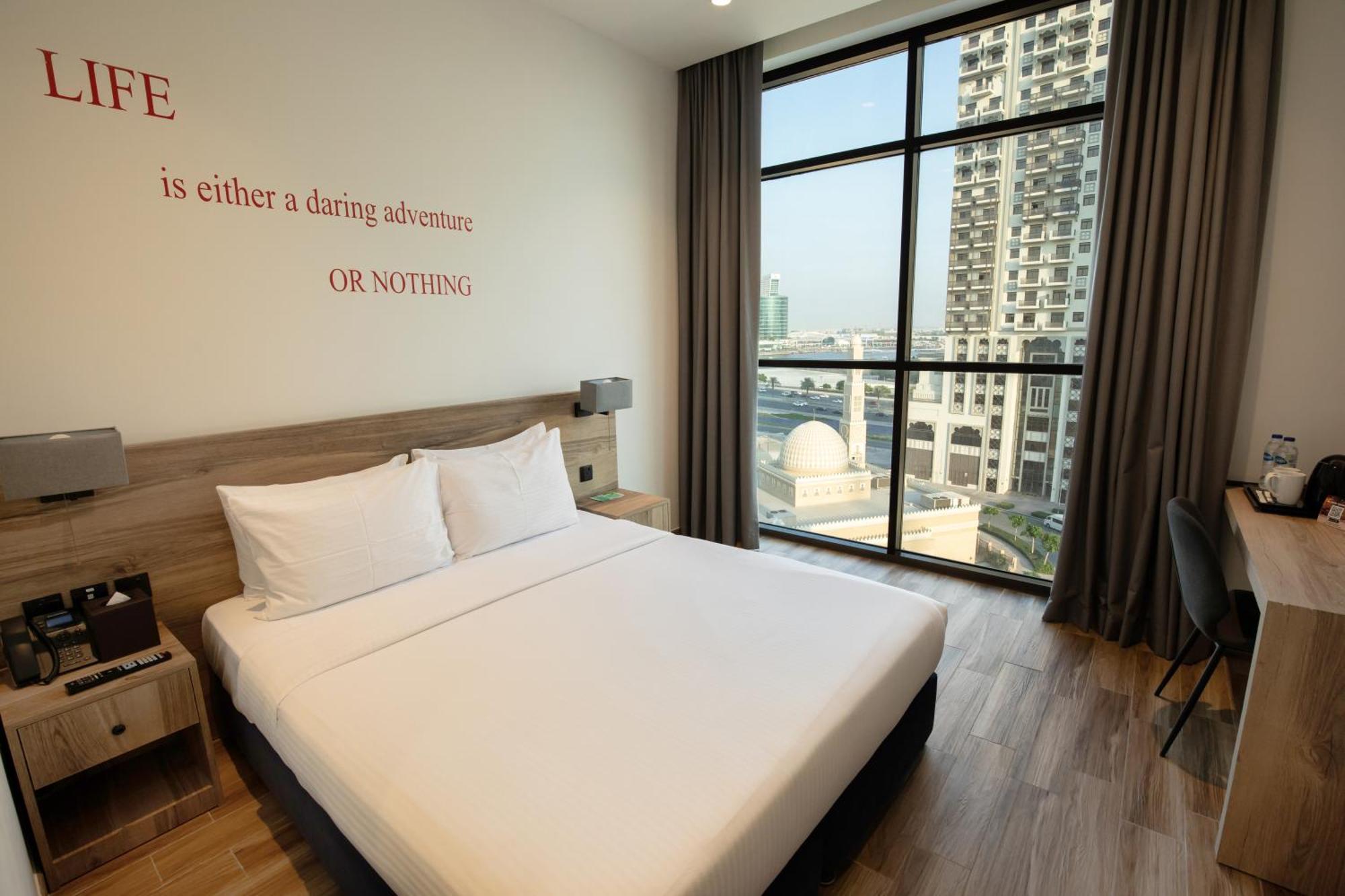 דובאי Kingsgate Al Jaddaf Hotel By Millennium מראה חיצוני תמונה