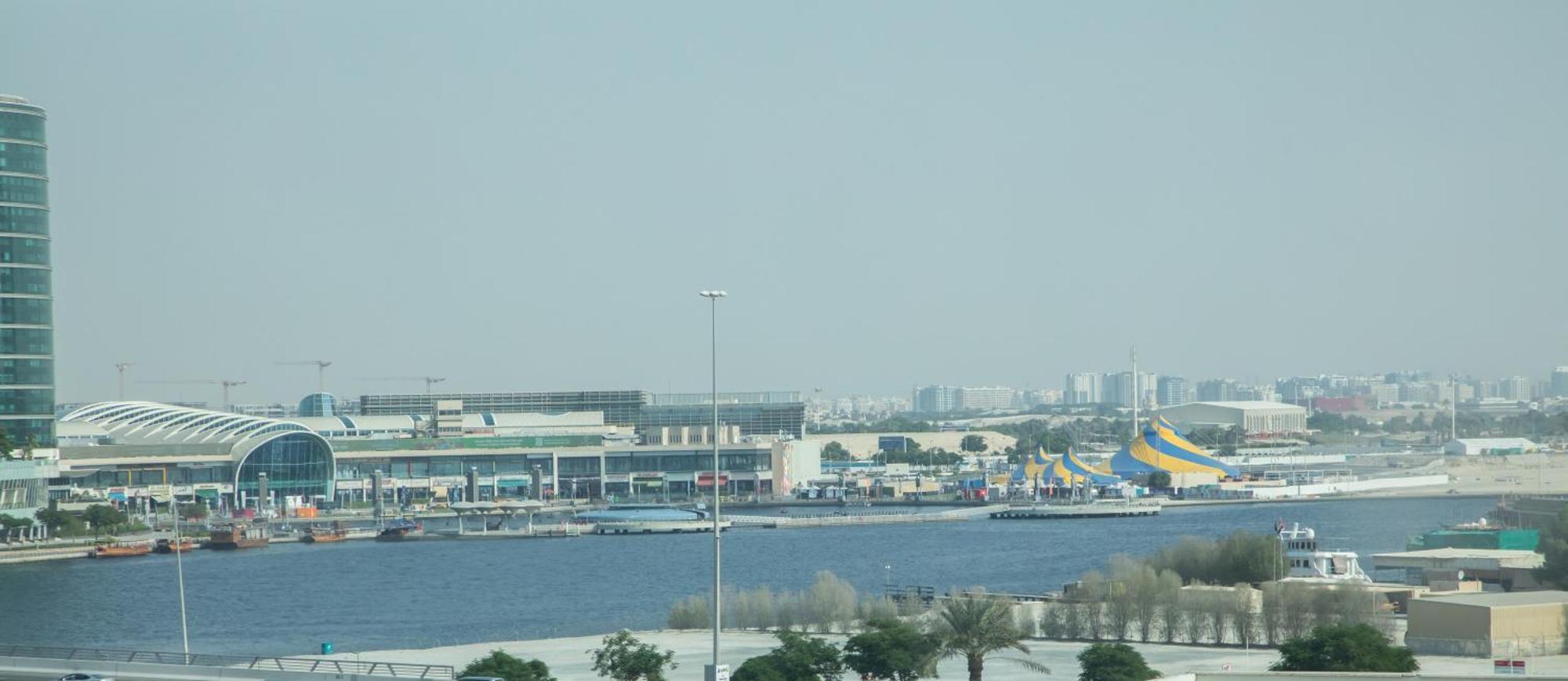 דובאי Kingsgate Al Jaddaf Hotel By Millennium מראה חיצוני תמונה